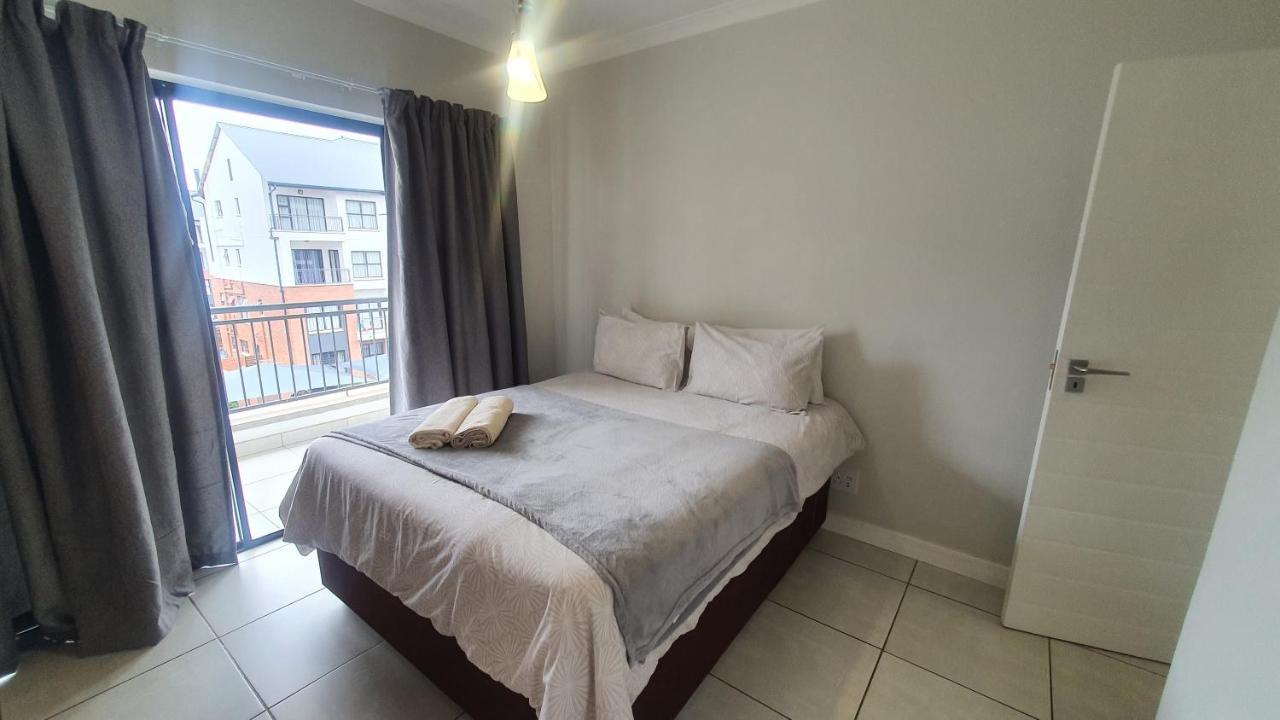 The Blyde Crystal Lagoon One Bedroom Apartment Pretoria-Noord エクステリア 写真